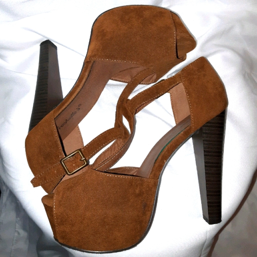 Brown Faux Suede Peep Toe Pumps